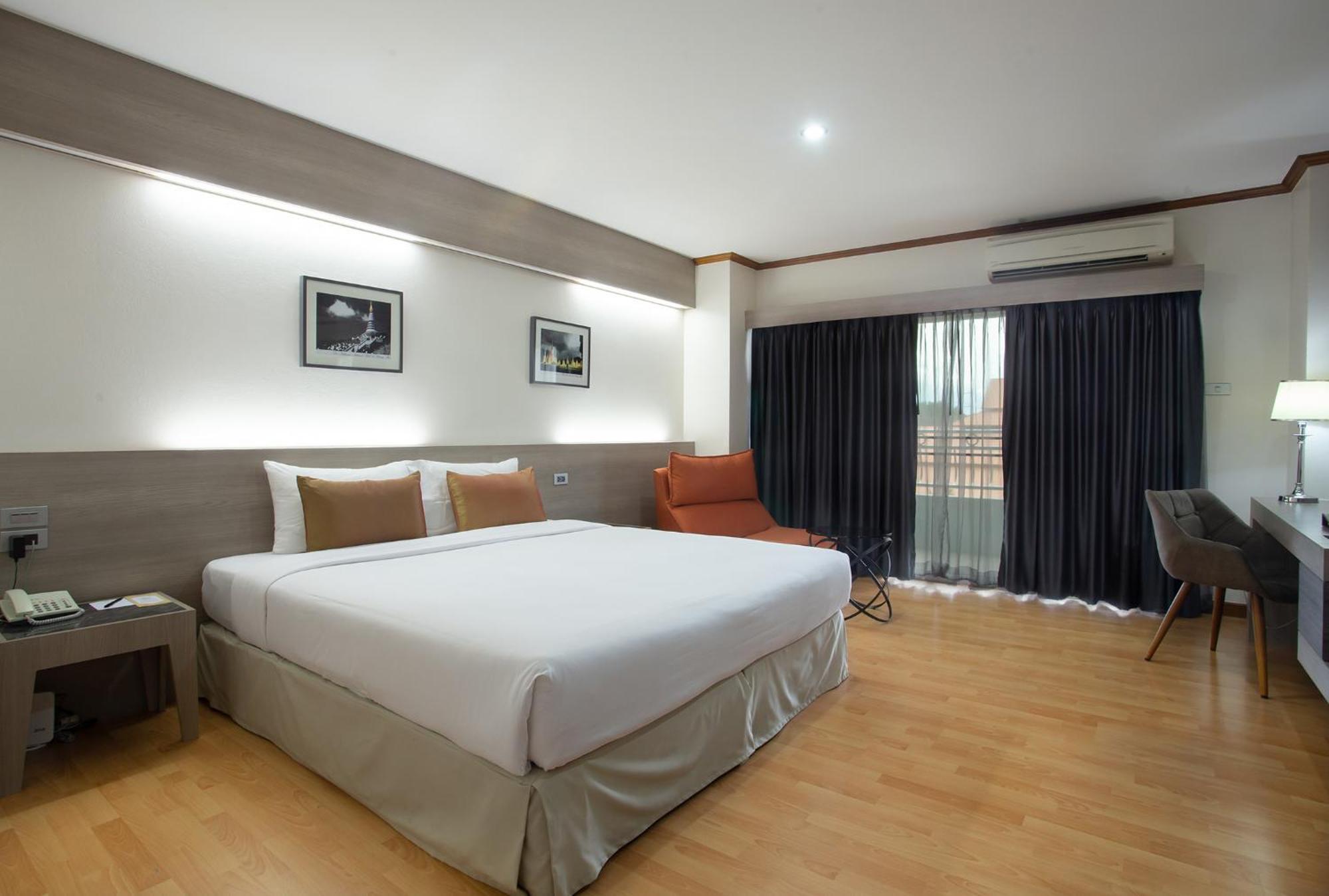 Khum Phucome Hotel -Sha Extra Plus Chiang Mai Exterior photo